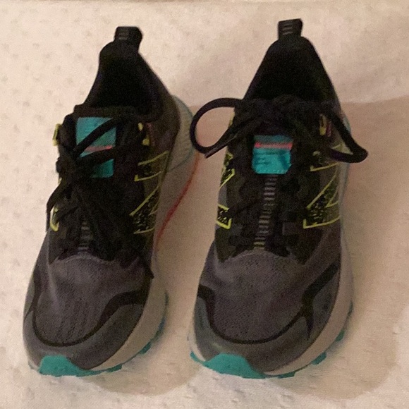 New Balance trail nitro Dynasoft,, dark gray running ladies sneakers # 8 M. - Picture 2 of 8